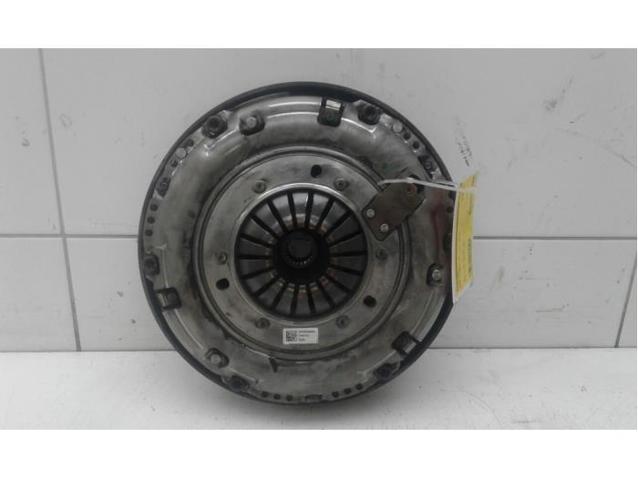 Used Flywheel Opel Vivaro B Price € 313,95 Margin scheme offered by Wessel Parts & Service B.V.