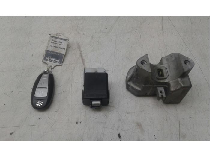 Begagnade Fjärrkontrollset Suzuki SX4 S-Cross (JY) 1.0 Booster Jet Turbo 12V Pris på förfrågan erbjuds av Wessel Parts & Service B.V.