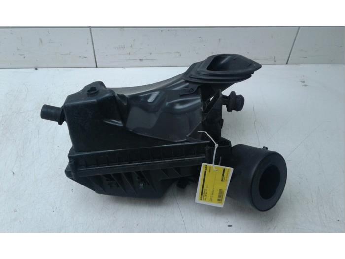 Gebrauchte Luftfiltergehäuse Opel Zafira Tourer (P12) 1.6 CDTI 16V Preis € 103,95 Margenregelung angeboten von Wessel Parts & Service B.V.