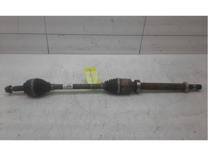 Front drive shaft, right from a Renault Clio IV (5R) 1.5 Energy dCi 90 FAP 2012