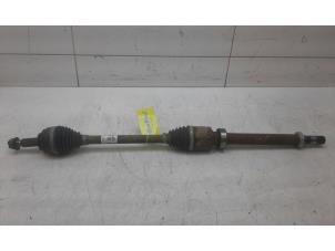 Used Front drive shaft, right Renault Clio IV (5R) 1.5 Energy dCi 90 FAP Price € 149,00 Margin scheme offered by Autobedrijf G.H. Wessel B.V.