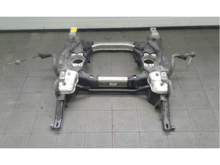 Begagnade Underram Mercedes S (222.0/222.1) 3.5 S-400 Hybrid 24V Pris € 733,95 Marginaltabell erbjuds av Wessel Parts & Service B.V.