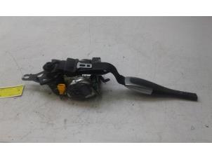 Used Seatbelt tensioner, left Mercedes S (W222/V222/X222) 3.5 S-400 Hybrid 24V Price on request offered by Autobedrijf G.H. Wessel B.V.