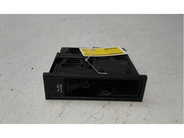 Used Computer, miscellaneous Volkswagen Golf VI Cabrio (1K) 1.4 TSI 122 16V Price € 93,45 Margin scheme offered by Wessel Parts & Service B.V.