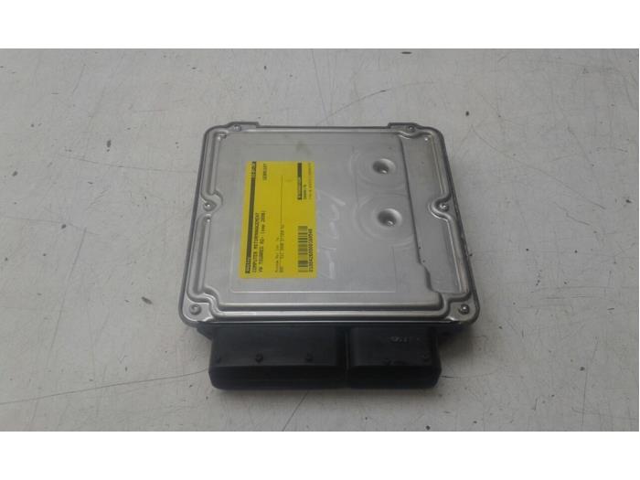 Used Engine management computer Volkswagen Touareg (7LA/7L6) 2.5 TDI R5 Price € 236,25 Margin scheme offered by Wessel Parts & Service B.V.