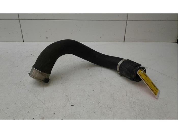 Usagé Tuyau intercooler Opel Insignia Sports Tourer 2.0 CDTI 16V Prix € 61,95 Règlement à la marge proposé par Wessel Parts & Service B.V.