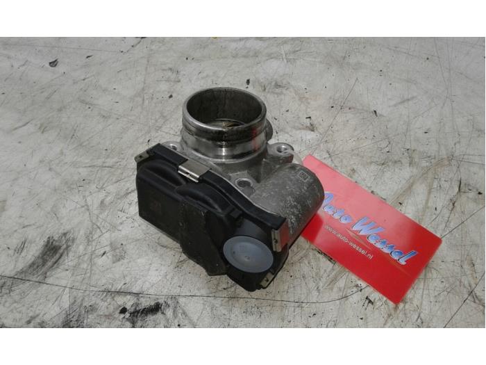 Usagé Boîtier accélérateur Opel Insignia Sports Tourer 2.0 CDTI 16V Prix € 93,45 Règlement à la marge proposé par Wessel Parts & Service B.V.
