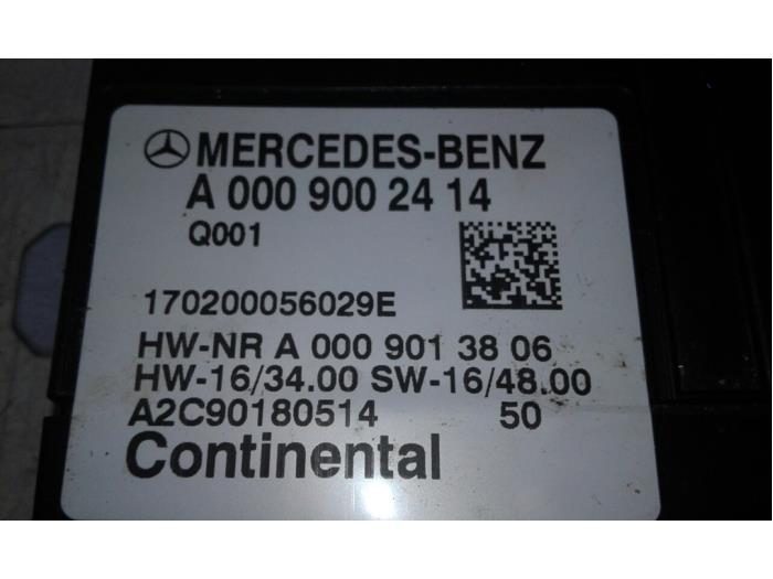Module pompe carburant d'un Mercedes-Benz GLC (X253) 3.0 350d V6 24V 4-Matic 2017
