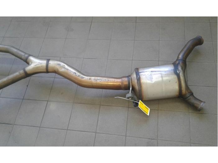 Gebrauchte Auspuff Enddämpfer Mercedes GLE (W166) 500 e 3.0 V6 24V 4-Matic Preis € 628,95 Margenregelung angeboten von Wessel Parts & Service B.V.