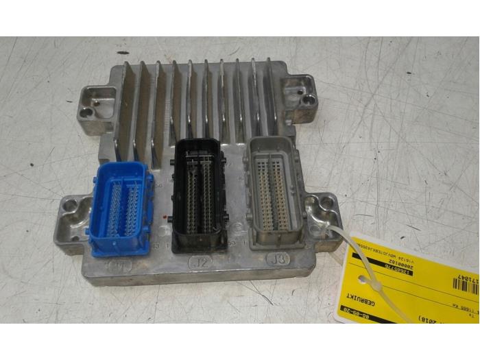 Used Engine management computer Opel Mokka X Price € 208,95 Margin scheme offered by Wessel Parts & Service B.V.