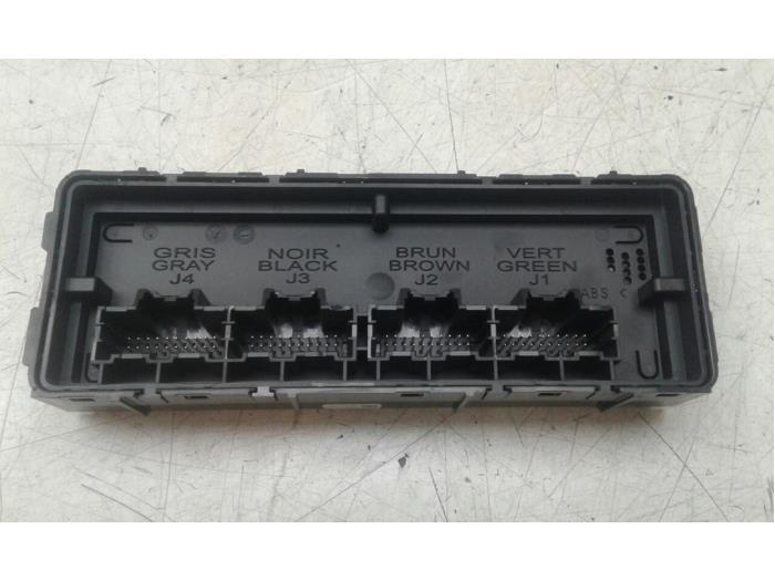 Used Computer, miscellaneous Opel Mokka X Price € 68,25 Margin scheme offered by Wessel Parts & Service B.V.