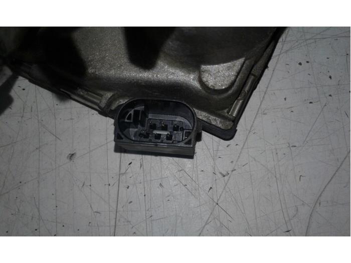 Gebrauchte Drosselklappengehäuse Ford Ranger 2.2 TDCi 16V 150 4x4 Preis € 89,25 Margenregelung angeboten von Wessel Parts & Service B.V.