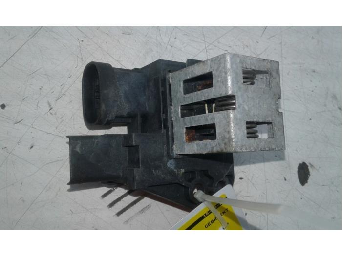 Cooling fan resistors with part number 9662872380 stock