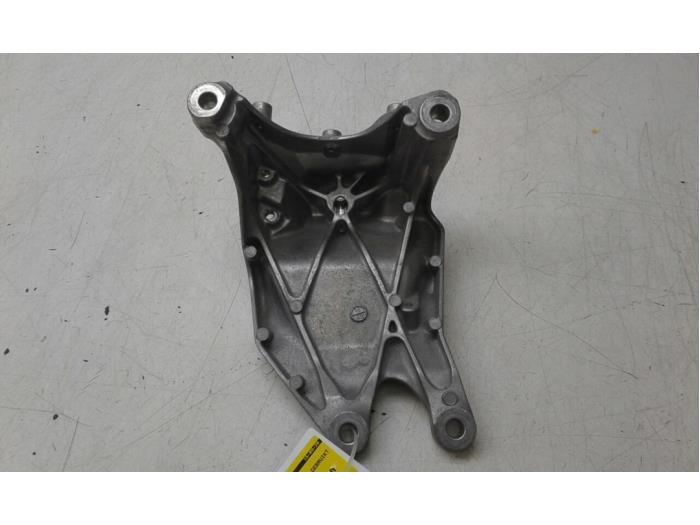 Engine mount Audi A4 Allroad Quattro 3.0 TDI V6 24V 8W0199308H 05910007C