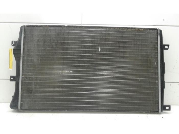 Gebrauchte Kühler Volkswagen Golf VI Variant (AJ5/1KA) 1.4 TSI 122 16V Preis € 61,95 Margenregelung angeboten von Wessel Parts & Service B.V.