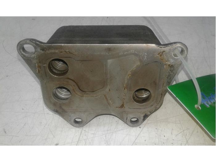 Gebrauchte Ölkühler Audi A4 Avant Quattro (B8) 2.0 TFSI 16V Preis € 51,45 Margenregelung angeboten von Wessel Parts & Service B.V.