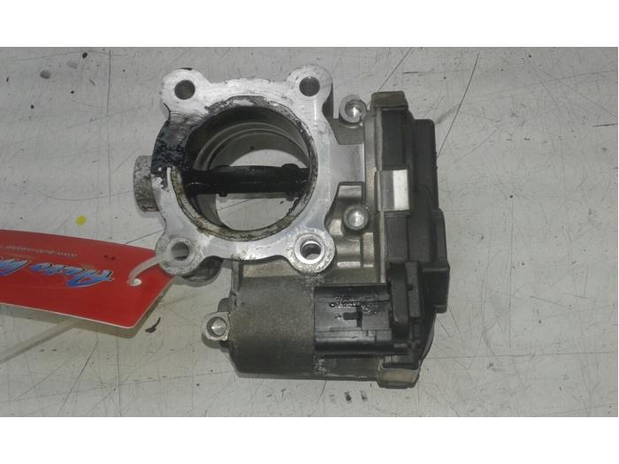 Begagnade Spjällhus Opel Astra J Sports Tourer (PD8/PE8/PF8) 1.6 CDTI 16V Pris € 82,95 Marginaltabell erbjuds av Wessel Parts & Service B.V.