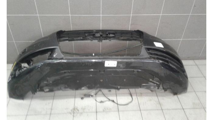 Usados Parachoques Audi A6 (C7) 3.0 TDI V6 24V Quattro Precio € 418,95 Norma de margen ofrecido por Wessel Parts & Service B.V.