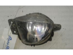 Used Fog light, front right BMW 3 serie (E90) 320d 16V Price € 45,00 Margin scheme offered by Autobedrijf G.H. Wessel B.V.
