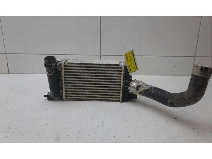Usados Intercooler Nissan Micra (K14) 1.0 IG-T 100 Precio € 47,25 Norma de margen ofrecido por Wessel Parts & Service B.V.