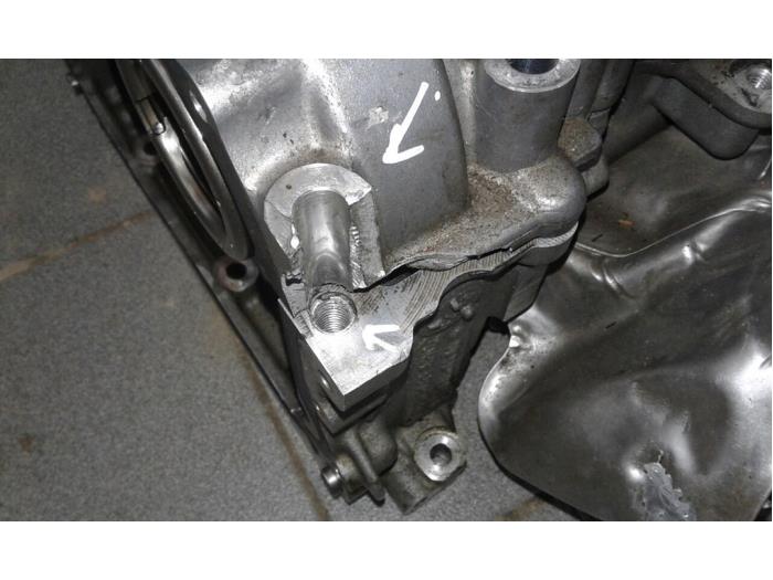 Usagé Culasse Mercedes A (W176) 1.6 A-180 16V Prix sur demande proposé par Wessel Parts & Service B.V.