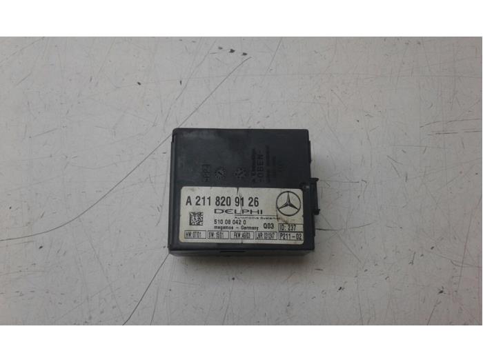 Usagé Ordinateur divers Mercedes S (W220) 4.0 S-400 CDI Prix € 47,25 Règlement à la marge proposé par Wessel Parts & Service B.V.
