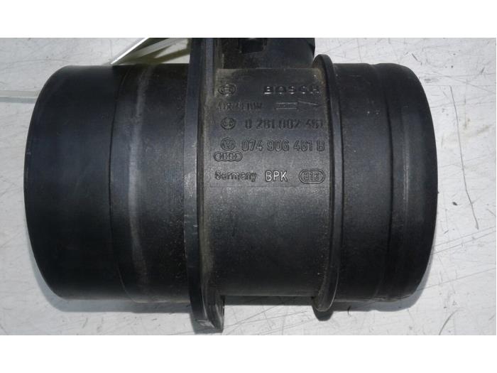 Begagnade Luftflödesmätare Volkswagen Touareg (7LA/7L6) 2.5 TDI R5 Pris € 42,00 Marginaltabell erbjuds av Wessel Parts & Service B.V.
