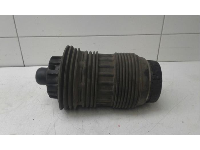 Używane Miech Porsche Panamera (970) 4.8 V8 32V Turbo Cena € 261,45 Procedura marży oferowane przez Wessel Parts & Service B.V.