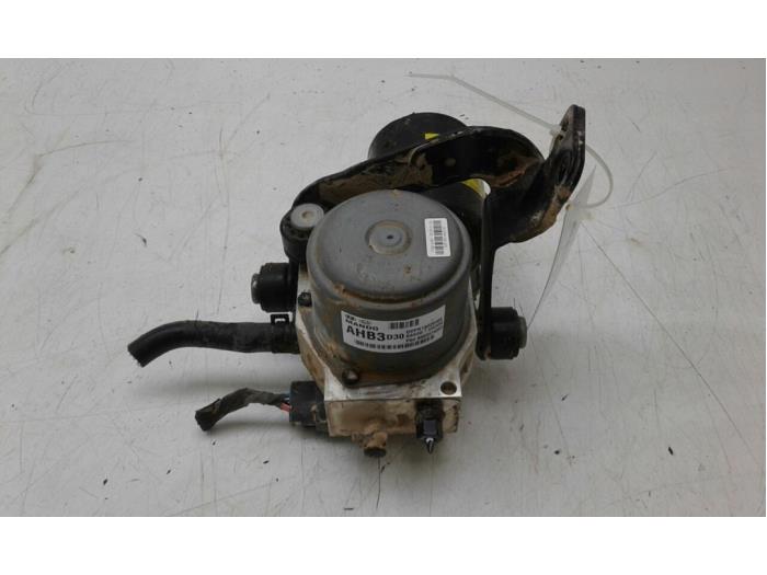 Usagé Pompe ABS Kia Niro I (DE) 1.6 GDI Hybrid Prix sur demande proposé par Wessel Parts & Service B.V.