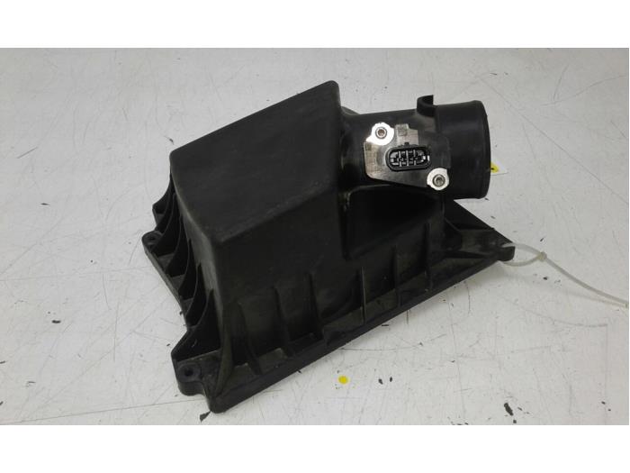 Begagnade Luftflödesmätare Ford Tourneo Courier (JU2) 1.0 Ti-VCT EcoBoost 12V Pris € 51,45 Marginaltabell erbjuds av Wessel Parts & Service B.V.