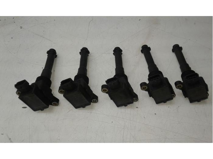 Usagé Bobine Lancia Lybra SW 2.0 20V Prix € 61,95 Règlement à la marge proposé par Wessel Parts & Service B.V.