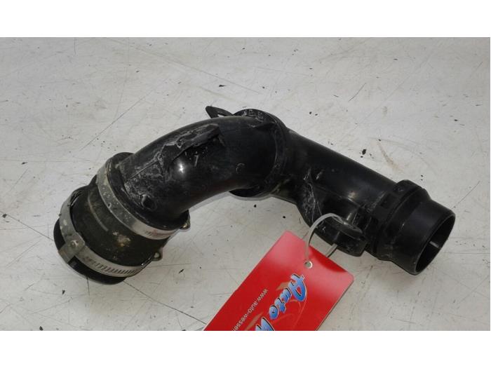 Gebrauchte Intercooler Rohr Opel Crossland (X) 1.2 Turbo 12V Preis € 36,75 Margenregelung angeboten von Wessel Parts & Service B.V.