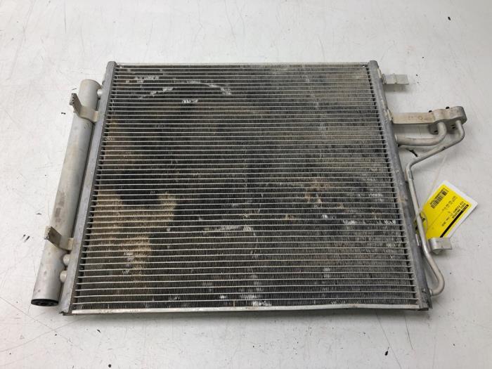 Radiador de aire acondicionado de un Kia Picanto (JA) 1.0 12V 2019