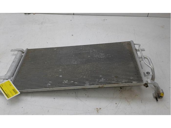 Air conditioning radiator from a Kia Proceed (CD) 1.0i T-GDi 12V 2019