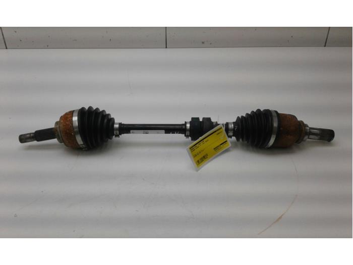 Front drive shafts, left with engine code H4D450 stock