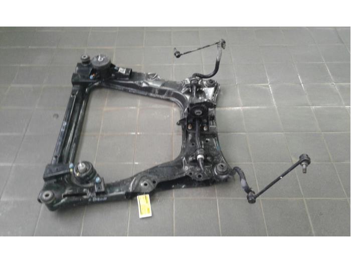Used Subframe Nissan Leaf (ZE1) Price € 418,95 Margin scheme offered by Wessel Parts & Service B.V.