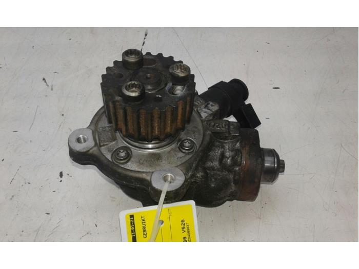 Begagnade Dieselpump Volkswagen Tiguan (5N1/2) Pris € 366,45 Marginaltabell erbjuds av Wessel Parts & Service B.V.