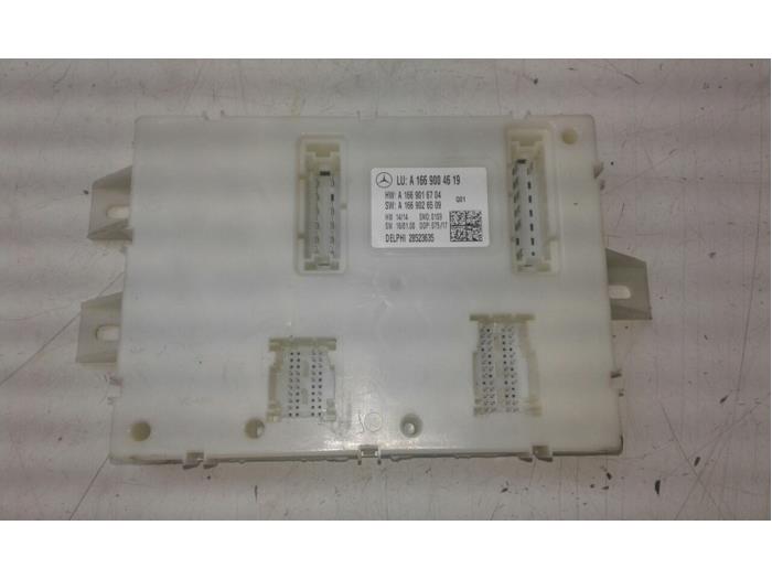 Używane Modul (rózne) Mercedes GLE (W166) 500 e 3.0 V6 24V 4-Matic Cena € 103,95 Procedura marży oferowane przez Wessel Parts & Service B.V.