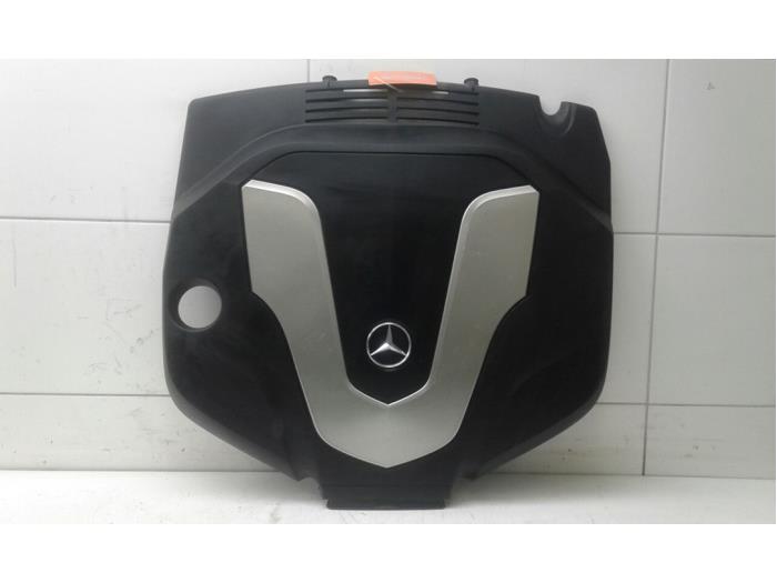 Gebrauchte Abdeckblech Motor Mercedes GLE (W166) 350d 3.0 V6 24V BlueTEC 4-Matic Preis € 135,45 Margenregelung angeboten von Wessel Parts & Service B.V.