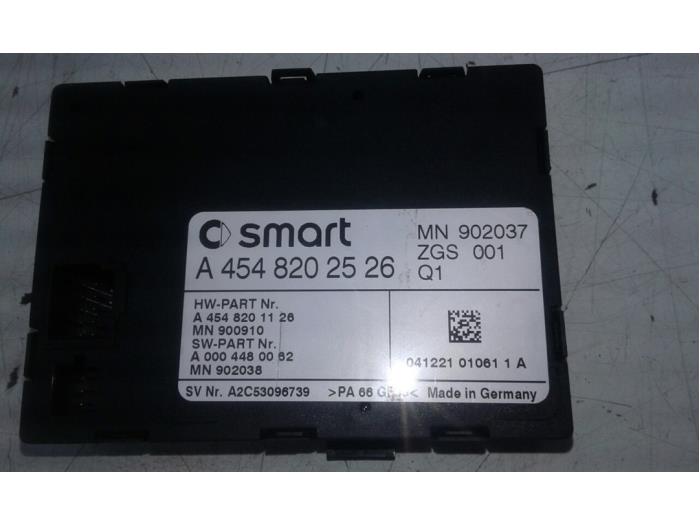 Used Computer, miscellaneous Smart Forfour (454) Price € 51,45 Margin scheme offered by Wessel Parts & Service B.V.