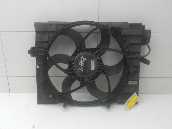 Używane Silnik wentylatora BMW 6 serie (E63) 630i 24V Cena € 131,25 Procedura marży oferowane przez Wessel Parts & Service B.V.