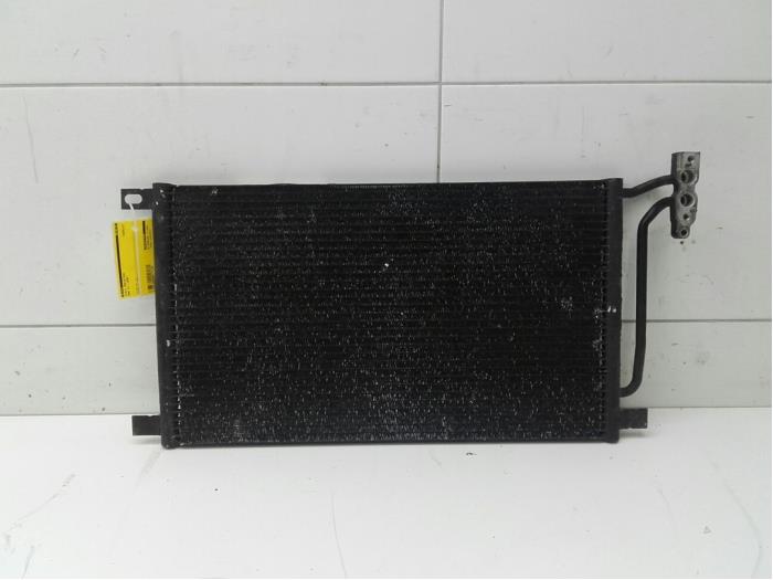 Air conditioning radiator from a BMW X3 (E83) 2.0d 16V 2005