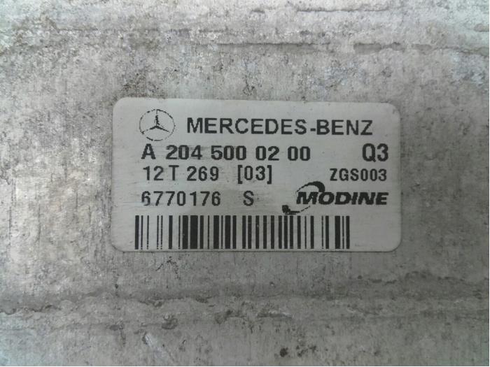 Intercooler d'un Mercedes-Benz CLS (C218) 350 CDI BlueEfficiency 3.0 V6 24V 2012