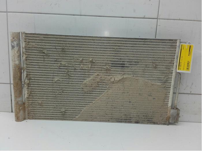 Begagnade AC-radiator Opel Corsa E 1.4 16V Pris € 51,45 Marginaltabell erbjuds av Wessel Parts & Service B.V.