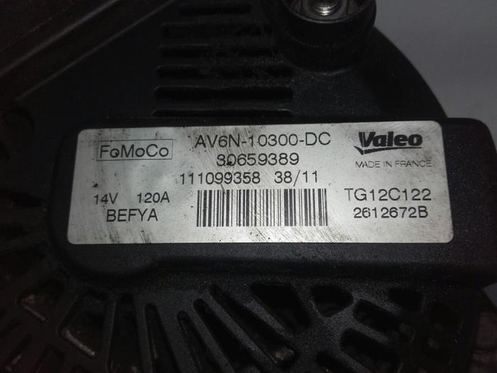 Dynamo van een Ford Fiesta 6 (JA8) 1.4 TDCi Van 2011