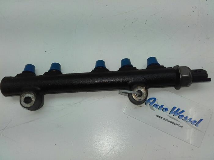 Usagé Système d'injection Ford Fiesta 6 (JA8) 1.4 TDCi Prix € 61,95 Règlement à la marge proposé par Wessel Parts & Service B.V.