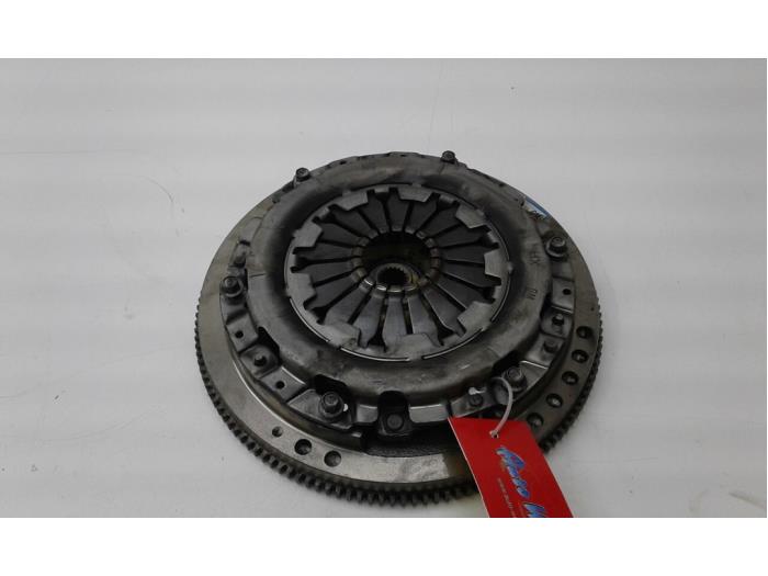 Used Flywheel Opel Karl 1.0 12V Price € 208,95 Margin scheme offered by Wessel Parts & Service B.V.