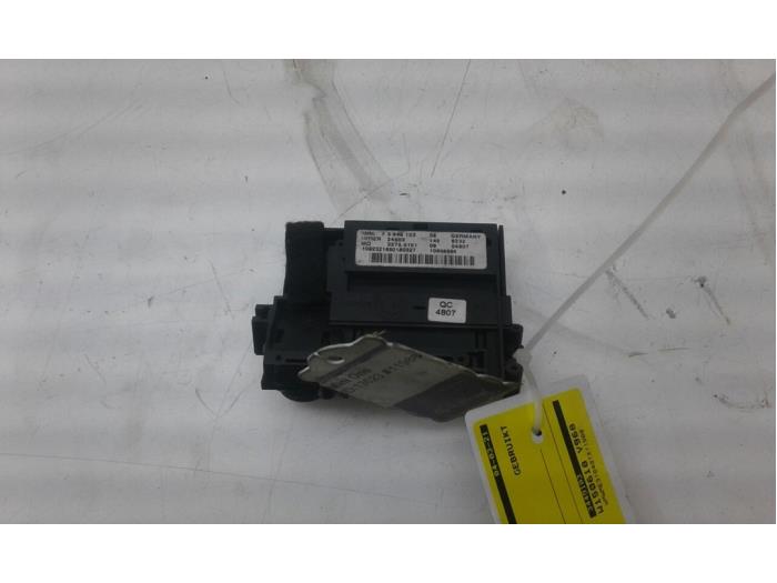 Usagé Kit télécommande Mini Mini (R56) 1.4 16V One Prix sur demande proposé par Wessel Parts & Service B.V.