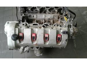 Motor van een Porsche Cayenne (9PA) 4.8 V8 32V GTS 2008