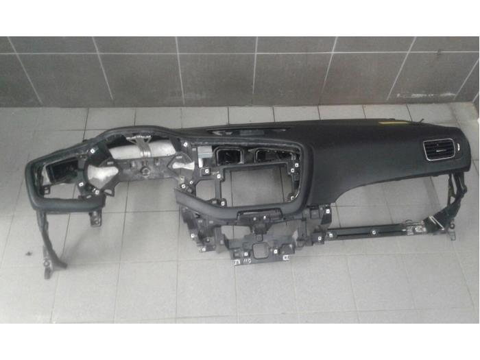Używane Panel Kia Cee'd (JDB5) 1.4 CRDi 16V Cena € 576,45 Procedura marży oferowane przez Wessel Parts & Service B.V.